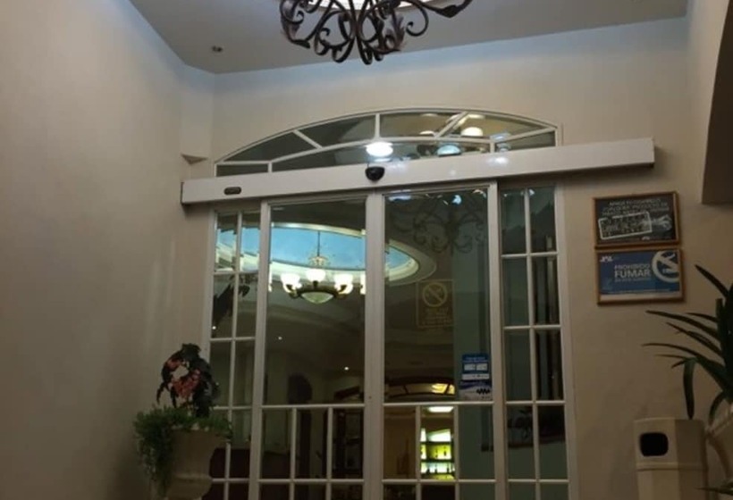 Hotel Plaza Ejecutivo