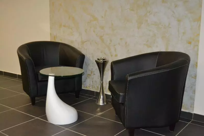 هتل Residence Fort Savane