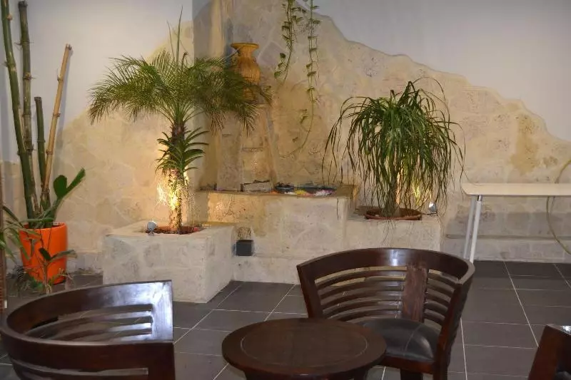 هتل Residence Fort Savane