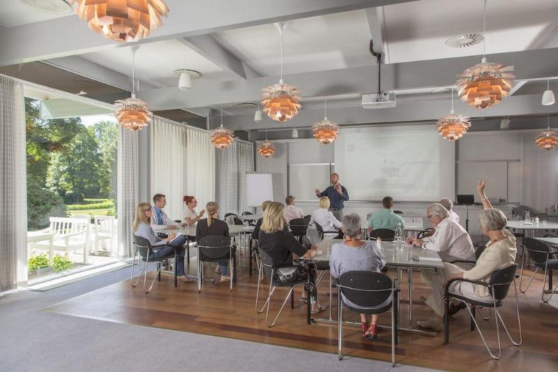 Skarrildhus Sinatur Hotel & Konference