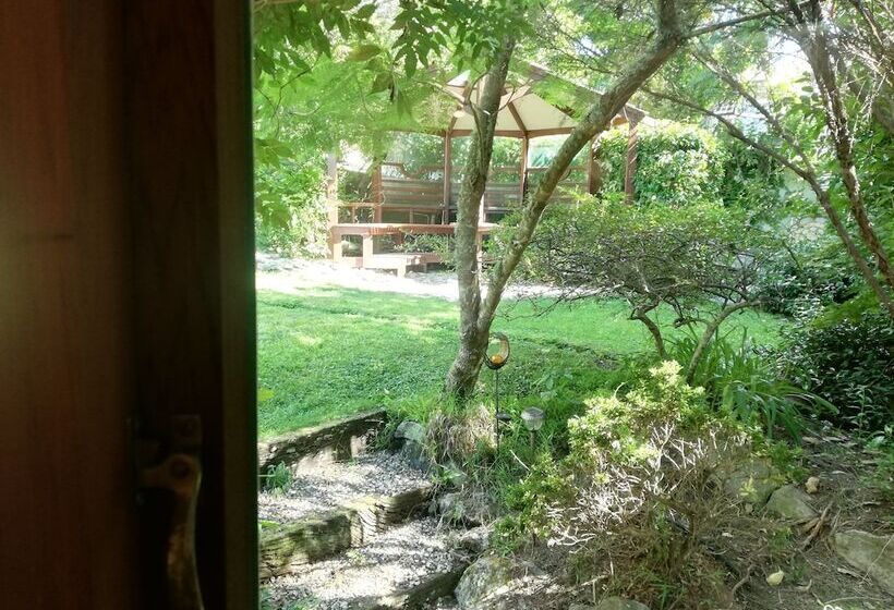 Joya Garden & Villa Studios