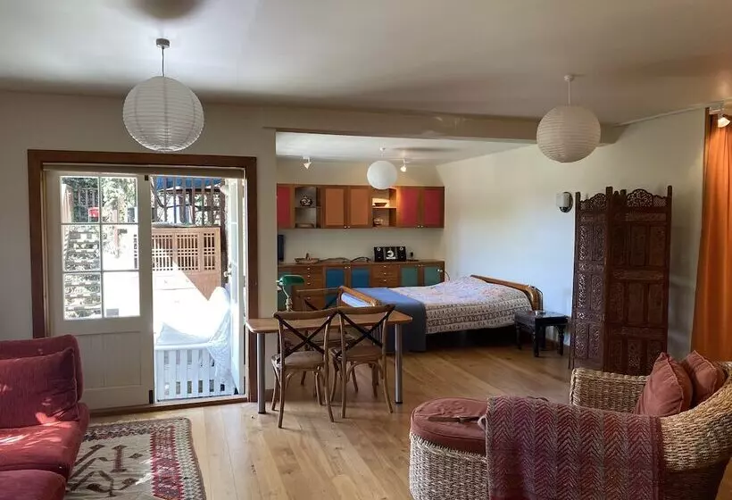 Joya Garden & Villa Studios