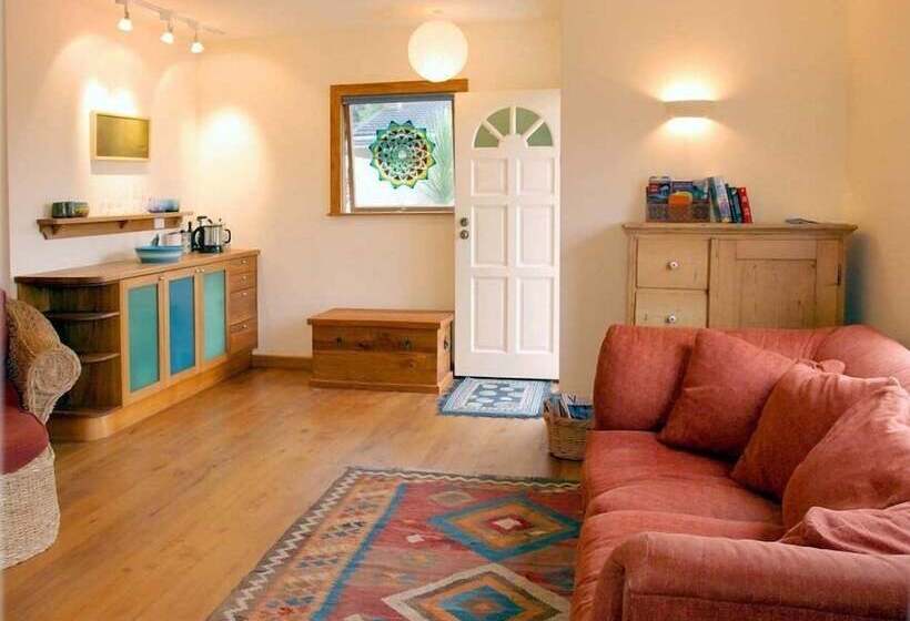 Joya Garden & Villa Studios