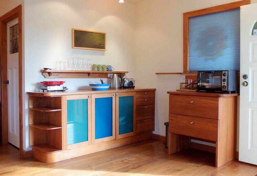 Joya Garden & Villa Studios