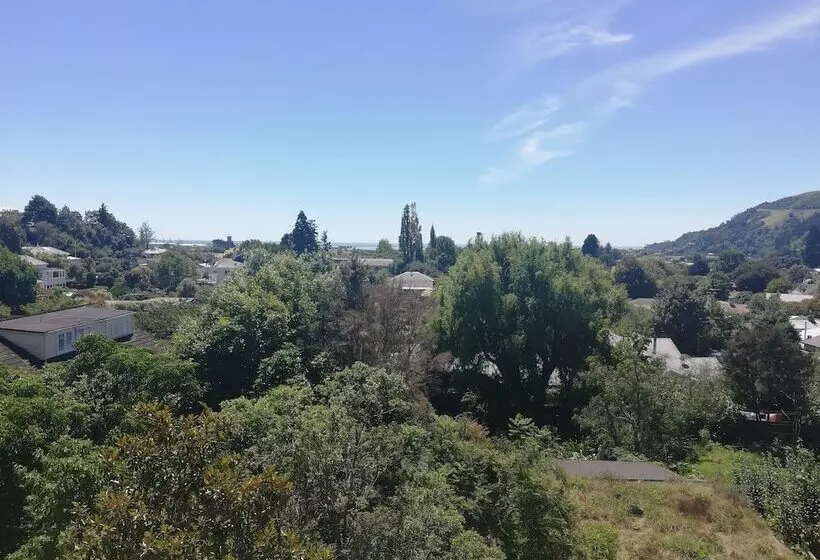 Joya Garden & Villa Studios