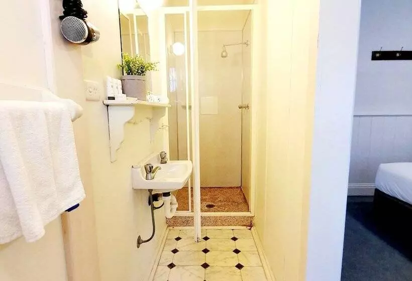 פנסיון Point Lonsdale Guest House