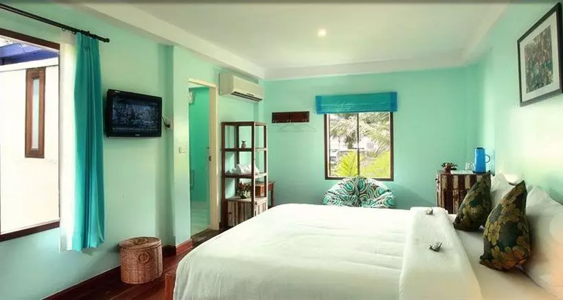 Pier 42 Boutique Resort & Spa