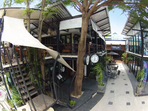 Pier 42 Boutique Resort & Spa