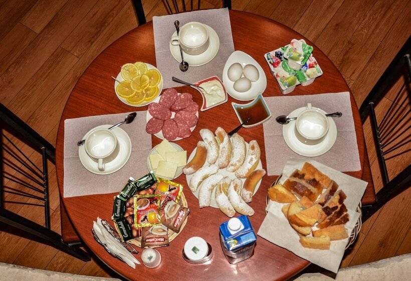 Prime Hotel & Hostel