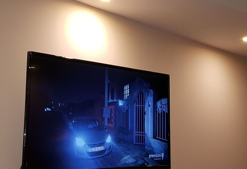 Prime Hotel & Hostel