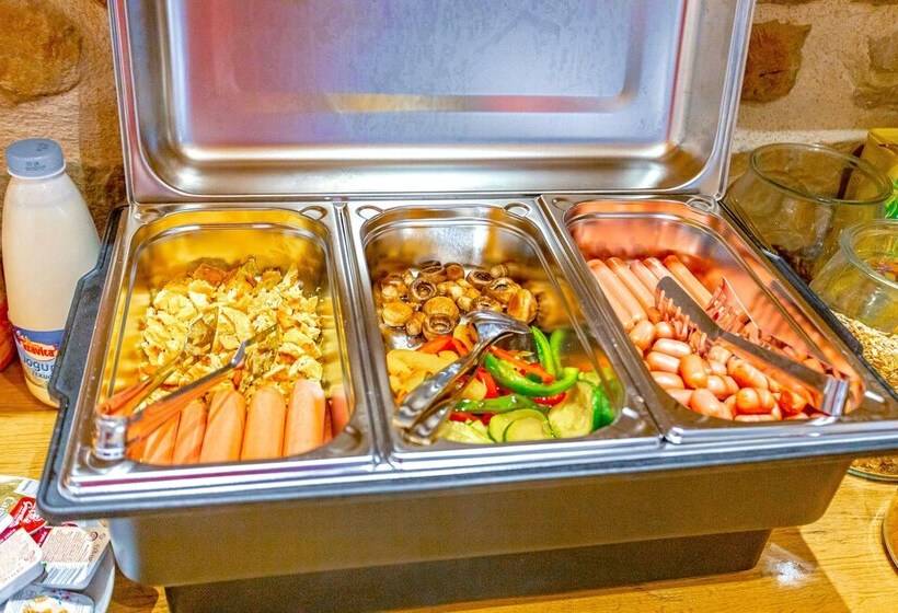 Pensão L U X E Split Luxury Rooms