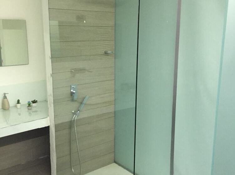 پانسیون Smile Home