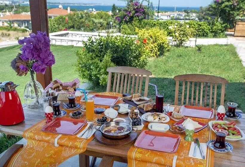 בית מלון כפרי Alacati Villa Renk