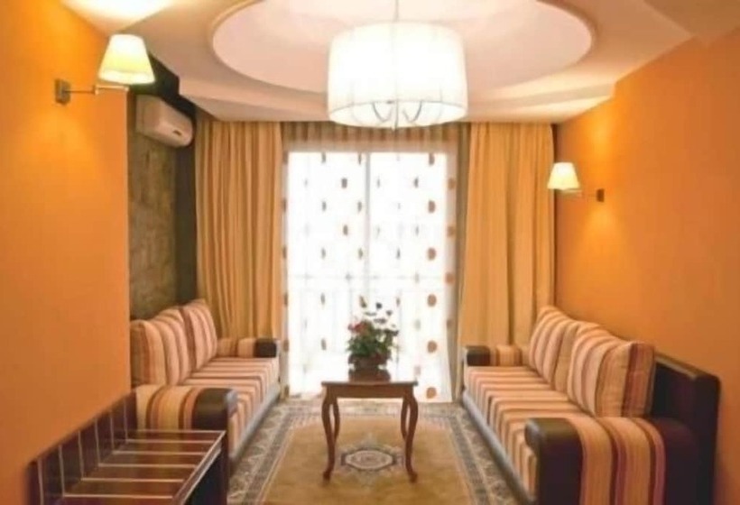 فندق Chems Du Lac