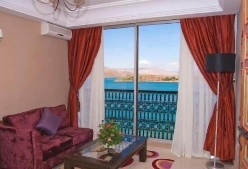 فندق Chems Du Lac