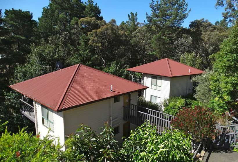 Отель Cloverhill Hepburn Springs