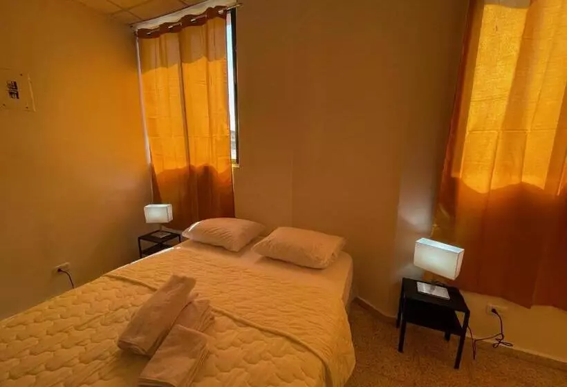 هتل Colonial Blanco