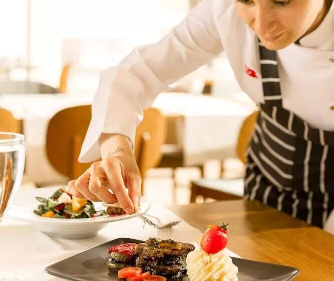 هتل Mercure Ankara Kızılay