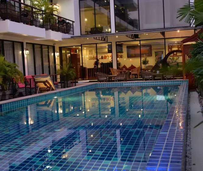 Отель Z&z House