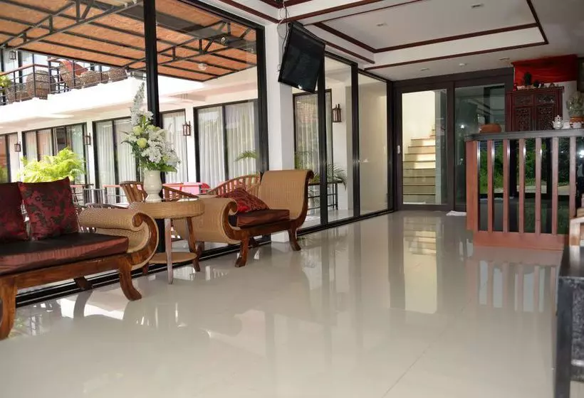 Отель Z&z House