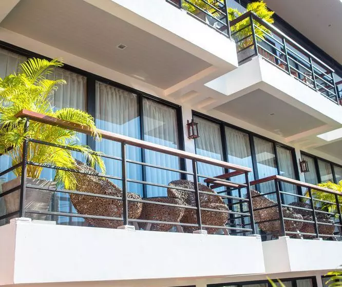 Отель Z&z House