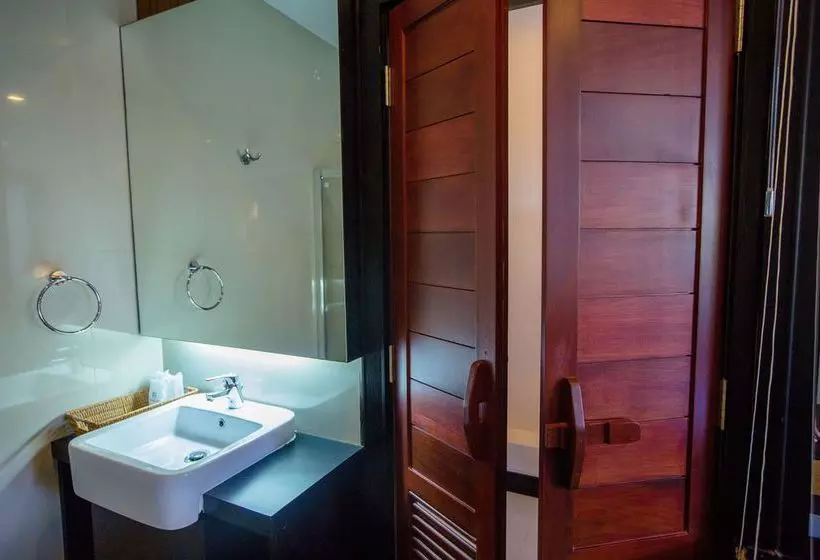 Отель Z&z House