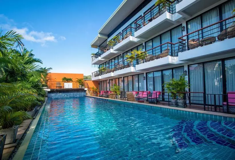 Отель Z&z House