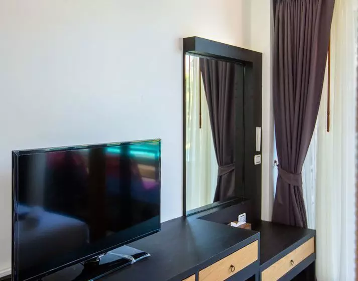 Отель Z&z House