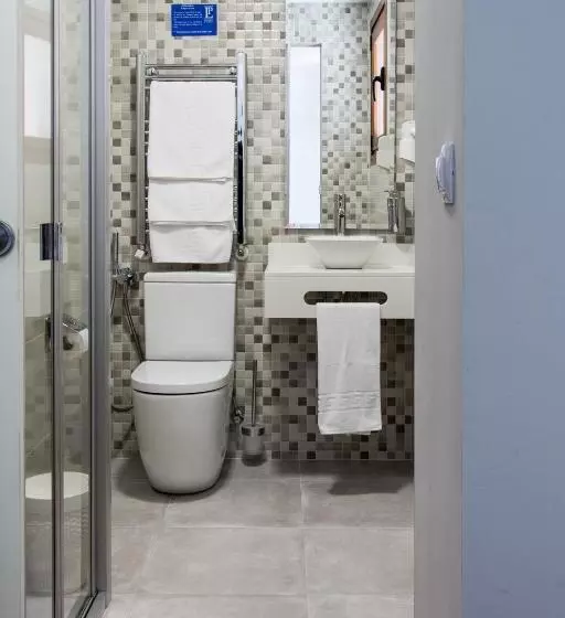 هتل Pensión Laurel