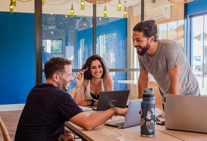 فندق The Garden Promenade Bonito