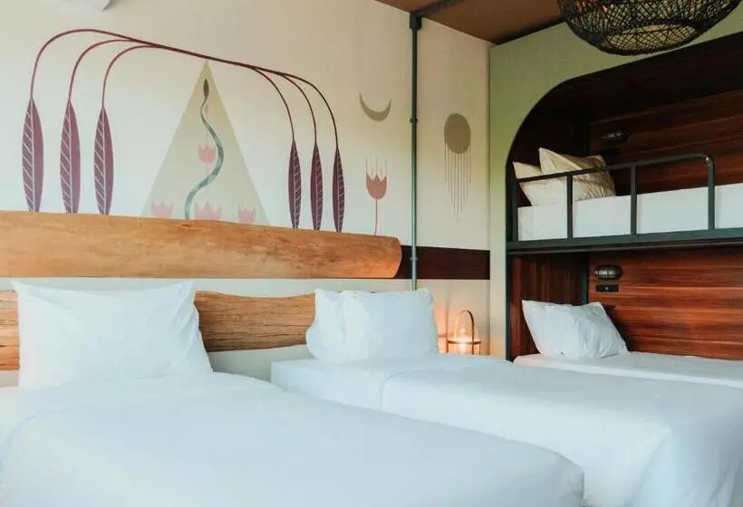 ホテル The Garden Promenade Bonito