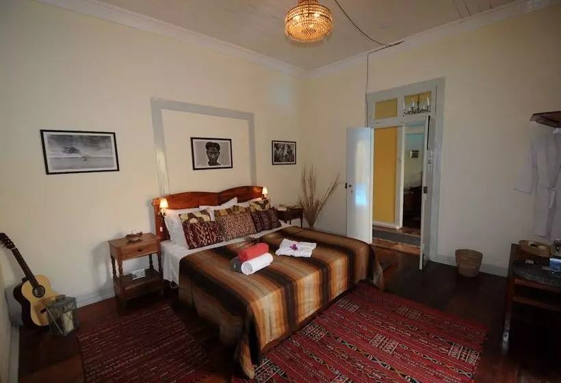 هتل The Colonial Guest House