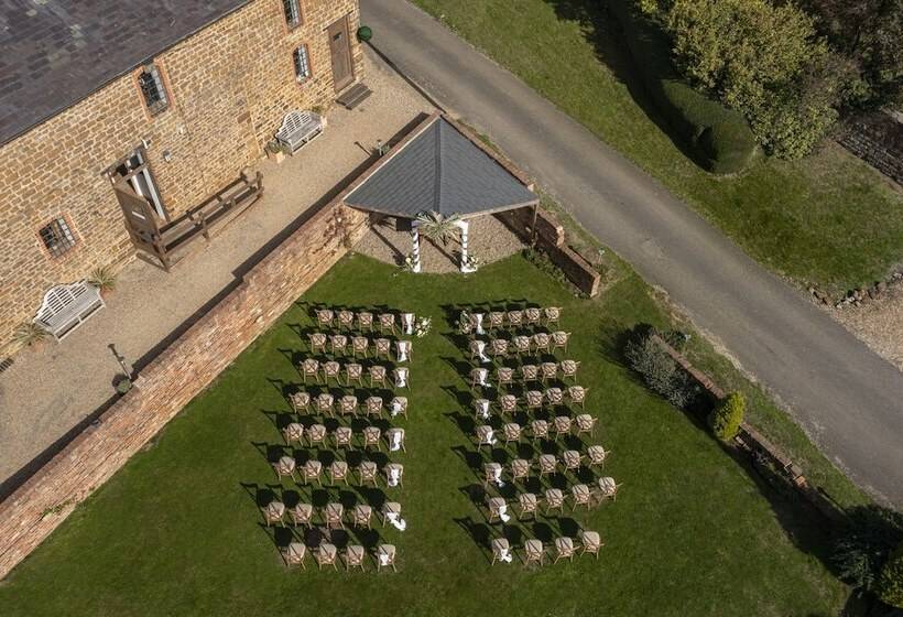 ホテル The Granary At Fawsley