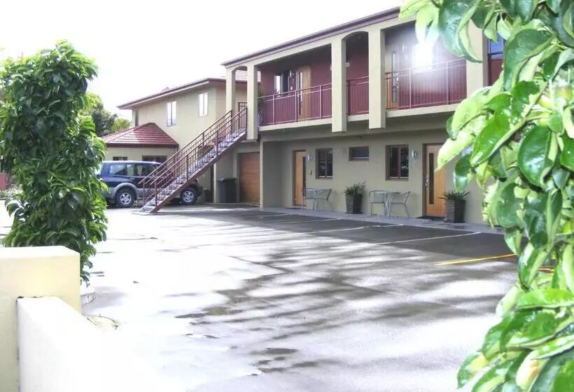 מוטל Blenheim Spa Motor Lodge