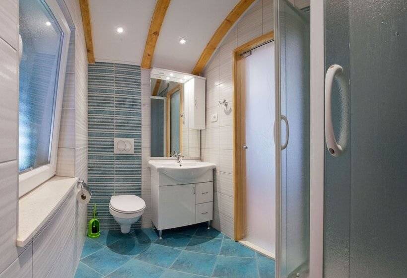 بنسيون House Sandra