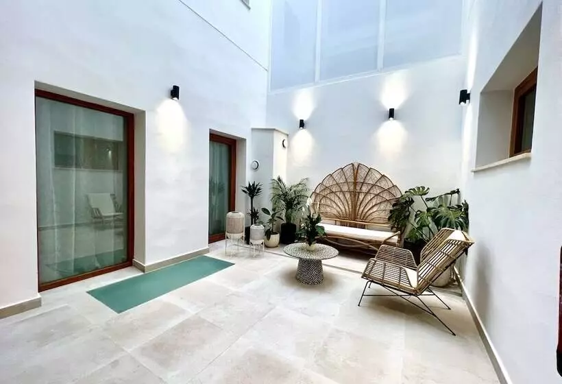 Aparthotel Luz De Gades Suites Spa Gym Adults Only