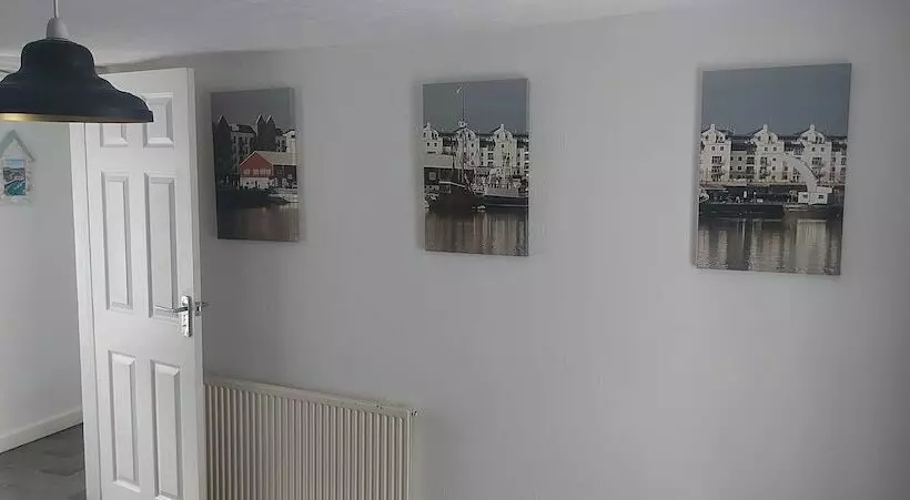 Cosy Cottage, A Spacious Home In Torquay