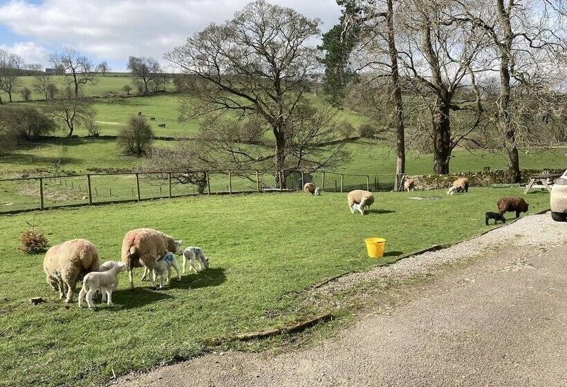 Gratton Grange Farm Holiday Cottage