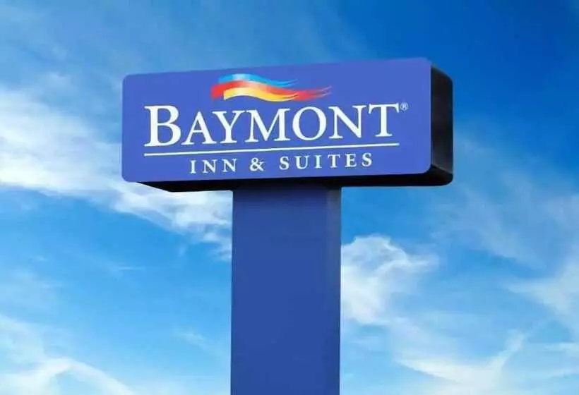هتل Baymont By Wyndham Carlsbad Nm