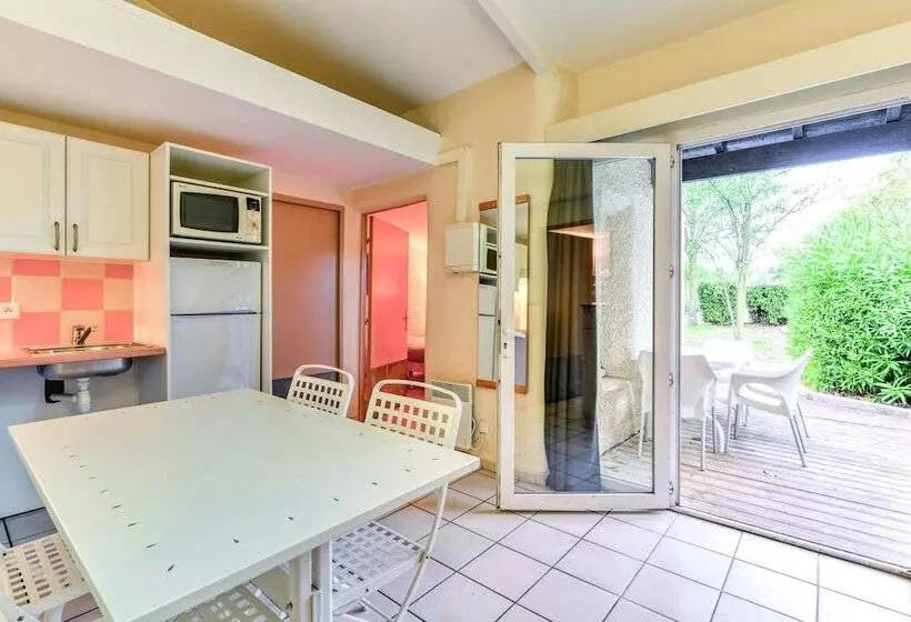 Hotelli Sowell Residences Les Lauriers Roses