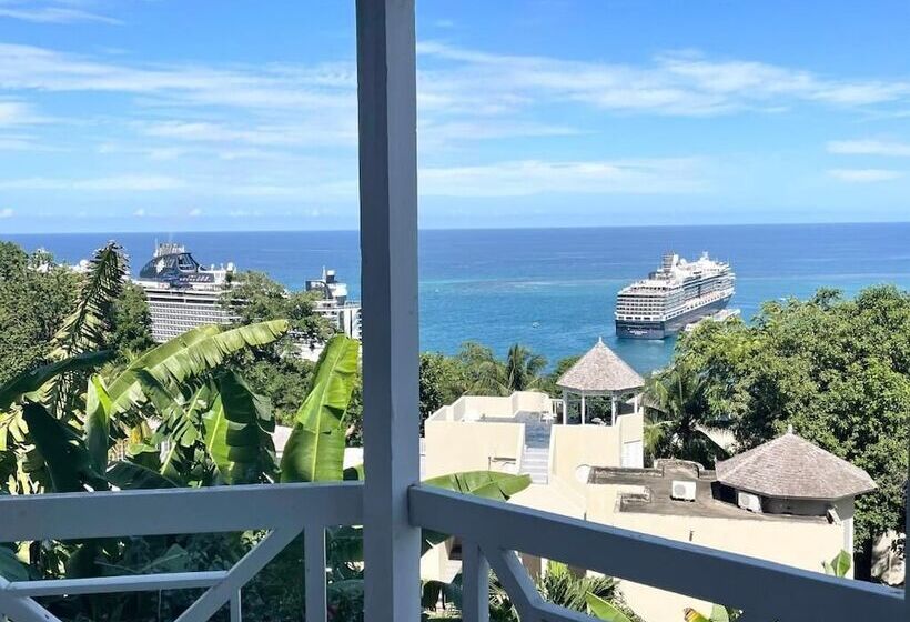 Humming Bird Holiday Retreat