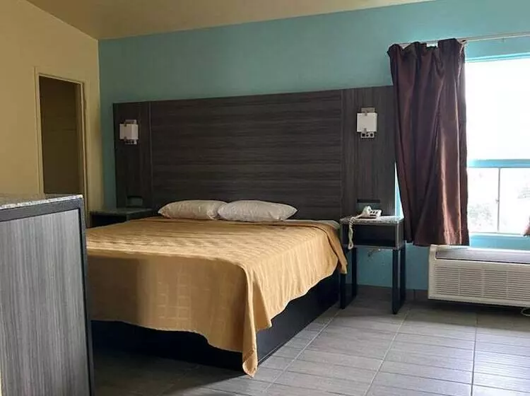 Motelli Americas Best Value Inn San Antonio Airport South