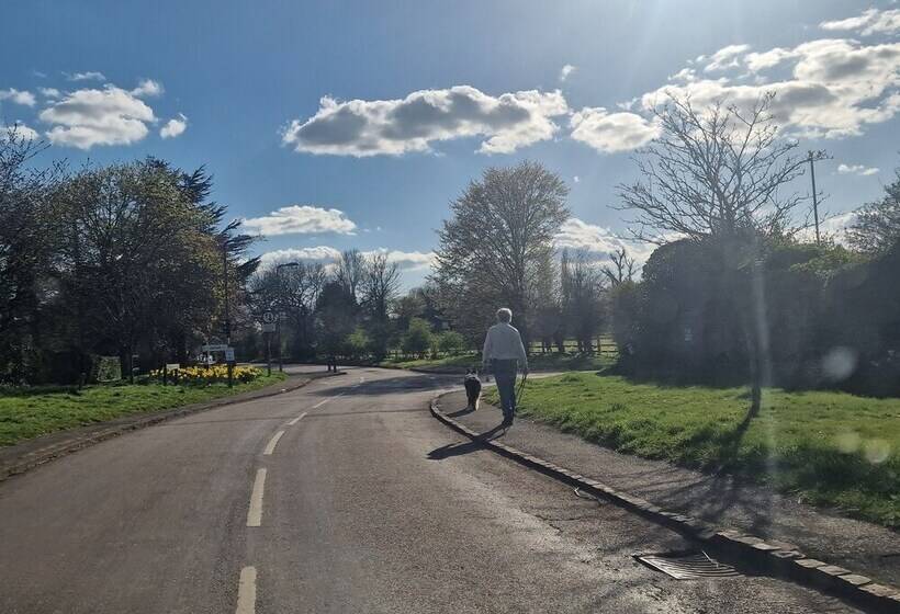 Fully Detached Cottage House Loddington Kettering