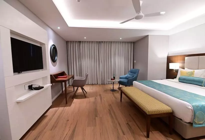 ホテル Aiden By Best Western Vagator Goa