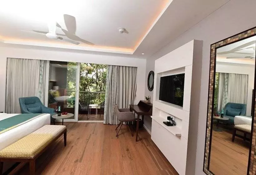 ホテル Aiden By Best Western Vagator Goa