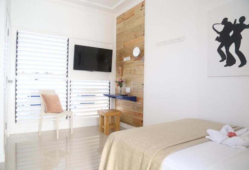 هتل Begoña Cliff