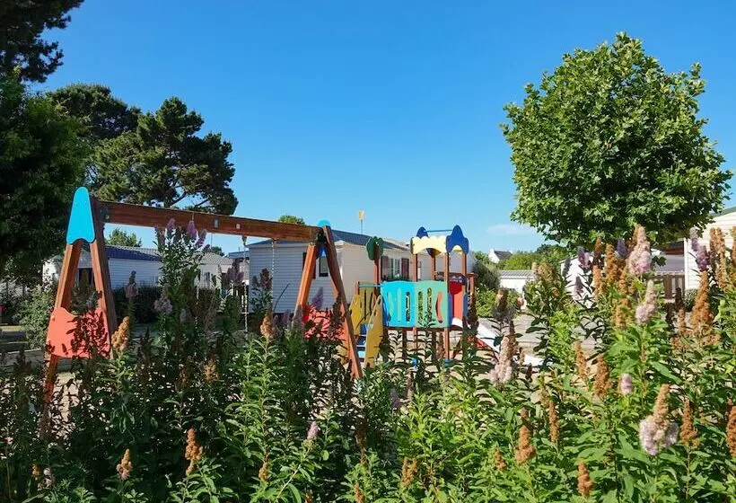 هتل Camping Le Dolmen