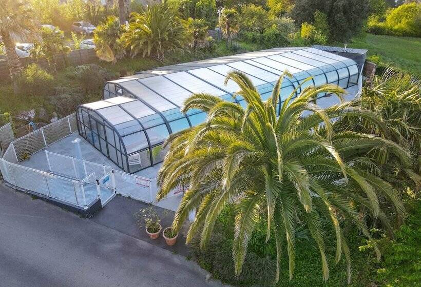 Hotell Camping Le Dolmen