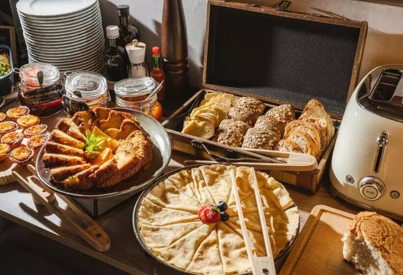 Hotelli Pousada Alfama