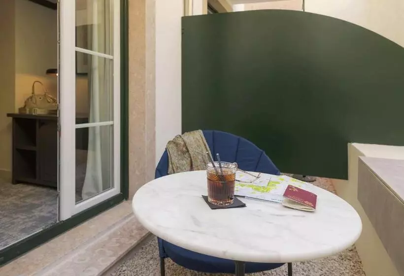 Hotelli Pousada Alfama